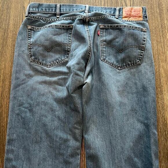 Levi Strauss & Co Mens Straight Jeans Mid-Rise Denim Medium Wash Blue Size 38x30 - Picture 10 of 11